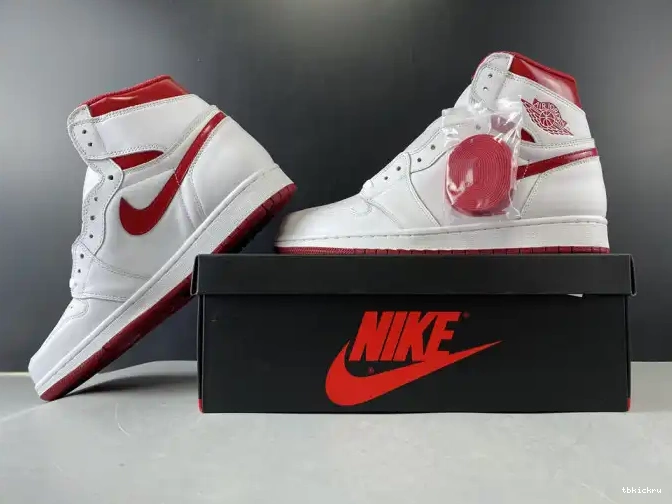 Cheap TBK Red Metallic Air (2017) Jordan 1 Retro 555088-103 0506